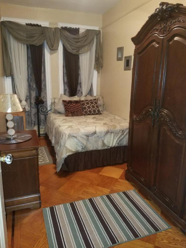 Gabriel's Luxury Suite image 25